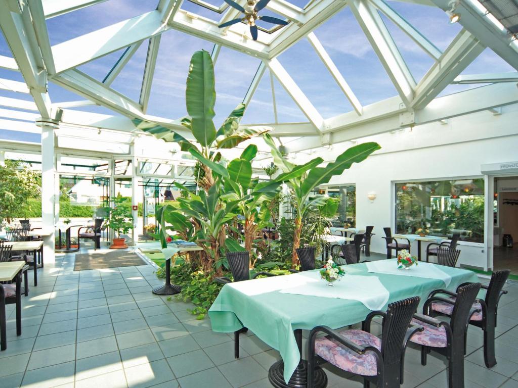 Hotel-Café Kampe Norderstedt Buitenkant foto